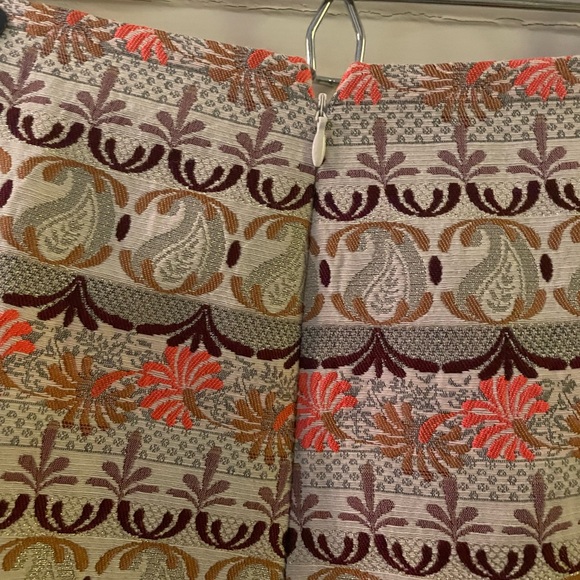 Loft. Size 2. Miniskirt. Multi color mini skirt - Picture 2 of 8